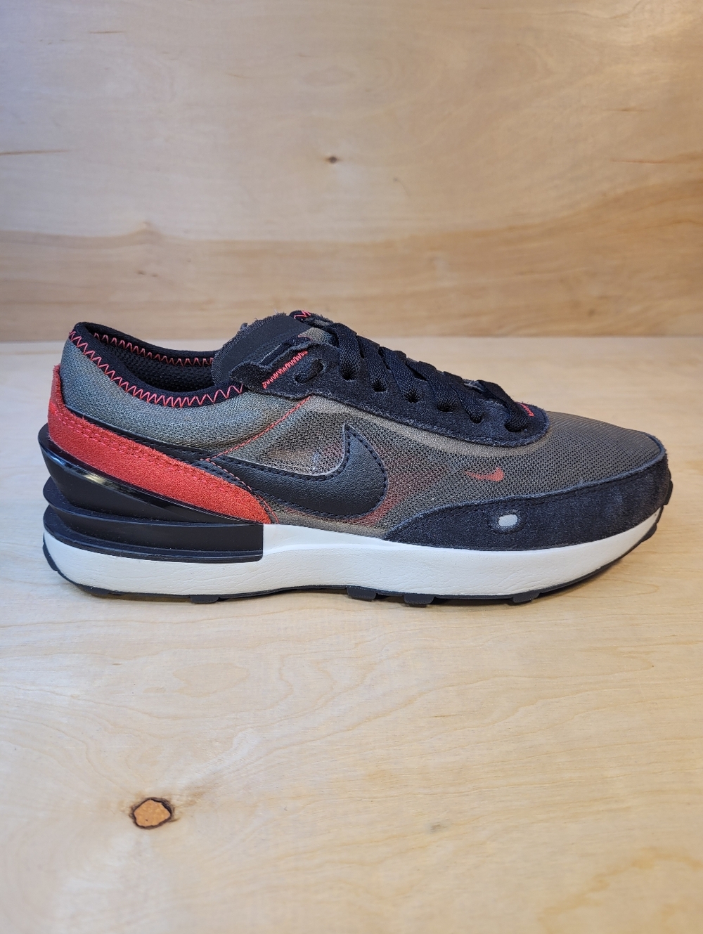 Nike Waffle One Black Red Athletic Shoes